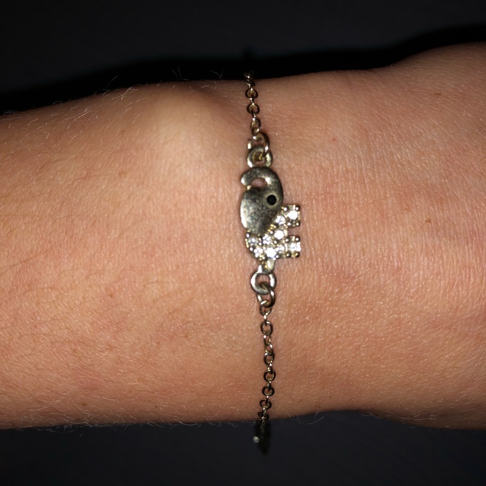 Gold elephant bracelet - Picture 2 of 2